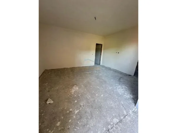 Tirane, shitet apartament 2+1 Kati 5, 208 m² 364.000 € (Rruga e Elbasanit)