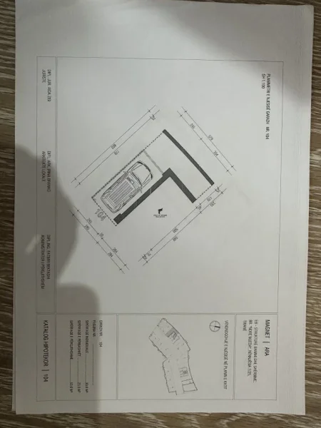 Tirane, shitet apartament 3+1+Ballkon Kati 3, 180 m² 465.000 € (21 DHJETORI)