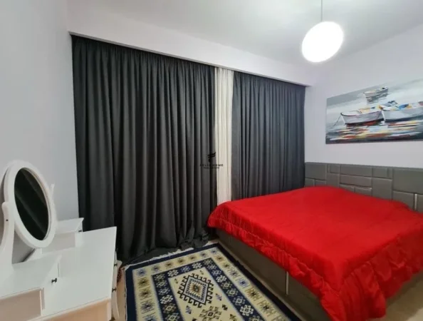 Tirane, jepet me qera apartament 1+1+Ballkon Kati 7, 58 m² 650 € (KOMUNA E PARISIT)