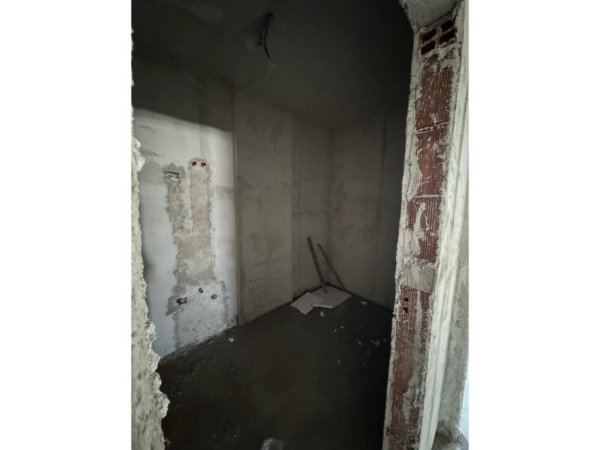Tirane, shitet apartament 2+1 Kati 4, 97 m² 97.000 € (QTU)
