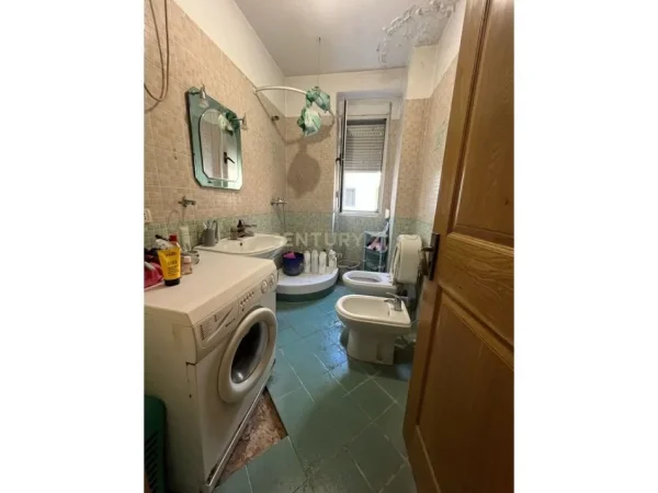 Tirane, shes apartament 1+1 , 67 m² 140.000 € (Kodra e Diellit)