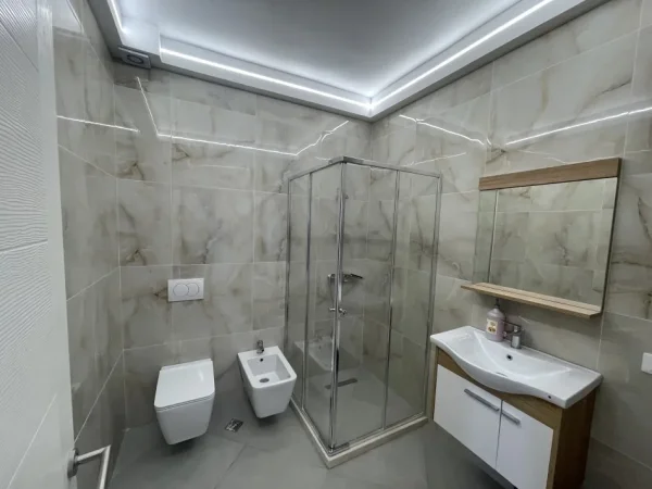 Tirane, shitet 1+1+Ballkon Kati 6, 83 m² 89.000 € (Ramazan Gaxherri)