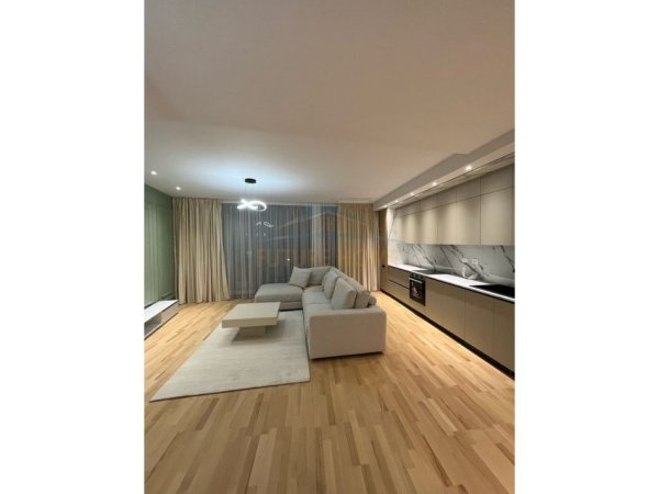 Tirane, jepet me qera apartament 2+1+Ballkon Kati 5, 130 m² 2.200 € (Lake View Residence, Tiranë.)