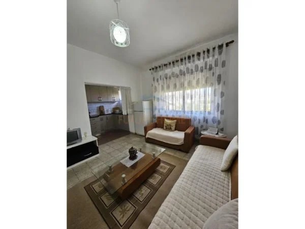 Durres, shitet apartament 2+1+Ballkon Kati 2, 95 m² 85.000 € (shkozet)