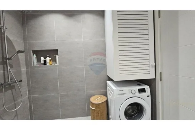 Durres, shitet apartament 2+1 Kati 3, 82 m² 230.000 € (Gjiri I Lalzit)