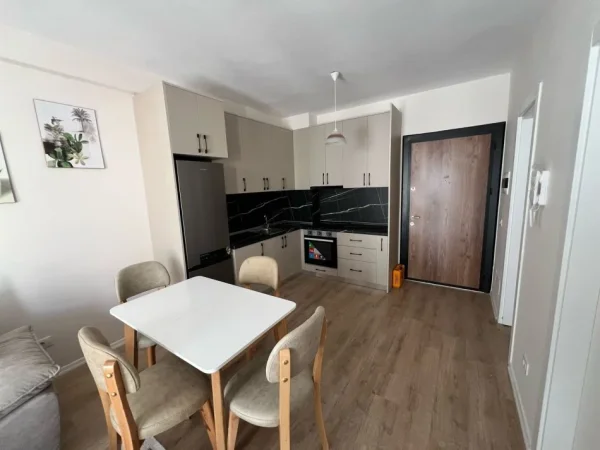 Tirane, jap me qera apartament 1+1 Kati 6, 55 m² 420 € (Univers City , Prane QTU)