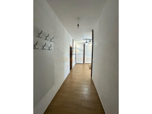 Durres, shitet apartament 1+1+Ballkon Kati 2, 59 m² 77.000 € (ZJARRFIKSJA)