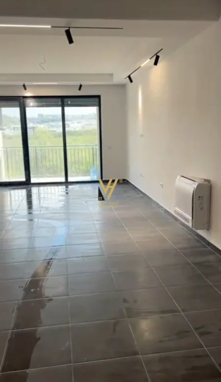 Tirane, shitet apartament 3+1+Ballkon Kati 5, 146 m² 286.100 € (LIQENI I THATE)