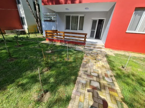 Durres, shitet apartament 2+1+Ballkon Kati 0, 100 m² 210.000 € (QERRET MAREA RESORT)