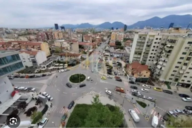 Tirane, shitet dyqan Kati 0, 38 m² (Rruga Skënder Luarasi)