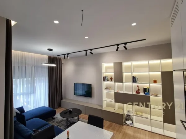 Tirane, jepet me qera apartament 2+1+Aneks+Ballkon Kati 5, 79 m² 800 € (KOMPLEKSI KONTAKTI)
