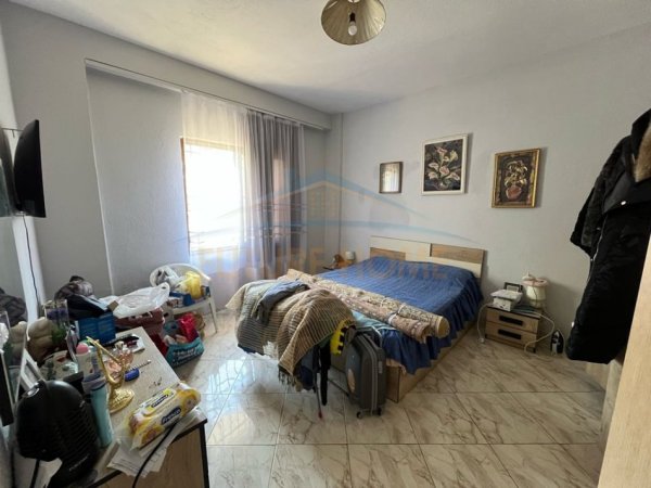 Tirane, shitet shtepi 1 Katshe Kati 0, 165 m² 160.000 € (Rruga Myslym Keta)
