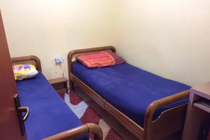 Tirane, jepet me qera apartament 2+1+Ballkon Kati 11, 70 m² 500 € (rruga Asim Vokshi prane Spak dhe Arkives se Shtetit)