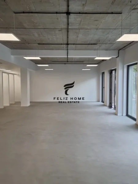 Tirane, jepet me qera ambjent biznesi Kati 1, 700 m² 5.000 € (STADIUMI DINAMO)