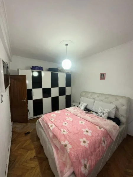 Durres, shes apartament 1+1+Ballkon Kati 1, 60 m² (eftali koci)
