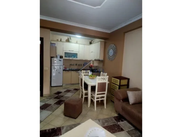 Tirane, shitet apartament 1+1+Ballkon Kati 6, 70 m² 105.000 € (Vila L Astir)