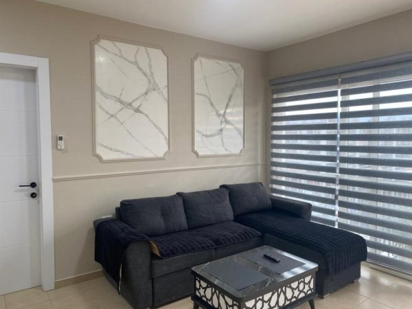 Tirane, jepet me qera apartament 1+1+Ballkon Kati 5, 66 m² 500 € (Fusha Aviacionit)
