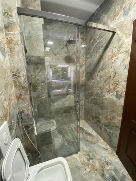 Tirane, jepet me qera apartament 2+1 Kati 5, 86 m² 400 € (fushe mezez)