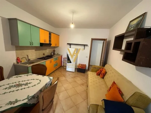 Durres, shitet apartament 1+1+Ballkon Kati 2, 177 m² 165.000 € (MALI I ROBIT)