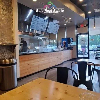 Tirane, jepet me qera ambjent biznesi Kati 0, 80 m² 400 € (kinostudio)