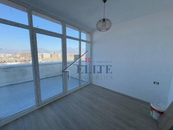 Tirane, jepet me qera apartament 1+1+Ballkon Kati 6, 70 m² 350 € (Fundi i Bulevardit te ri)
