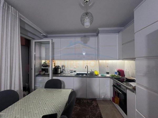 Tirane, shitet apartament 2+1 Kati 1, 73 m² 130.000 € (JORDAN MISJA)