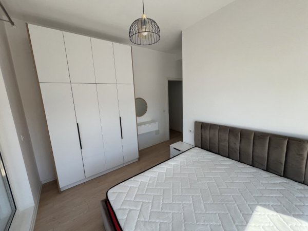 Tirane, Jepet me qera apartament 2+1+2 Kati 4, 103 m² 550 € (Rruga Jordan Misja)