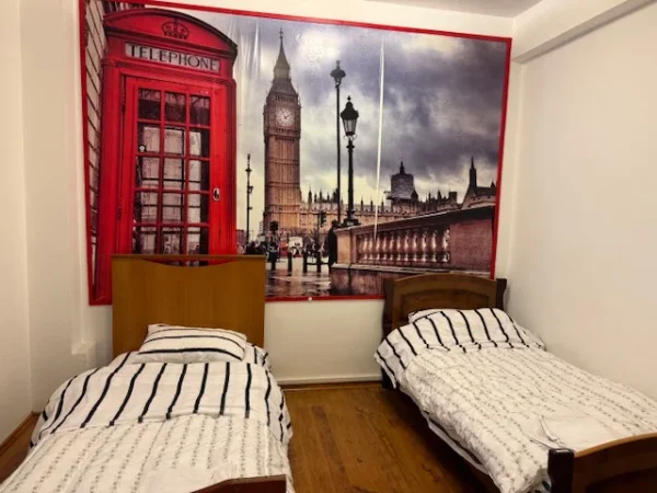 Tirane, jepet me qera apartament 2+1+Ballkon Kati 2, 85 m² 650 € (Bulevardi Zogu I)