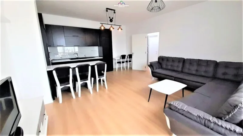 Tirane, jepet me qera apartament 1+1+Ballkon Kati 10, 70 m² 600 € (Farmacia 10, Kompleksi Arlis)