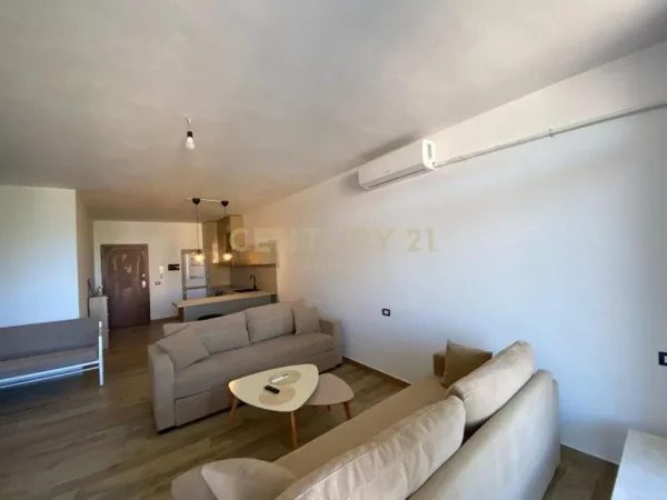 Durres, jepet me qera apartament 1+1 Kati 3, 70 m² 350 € 