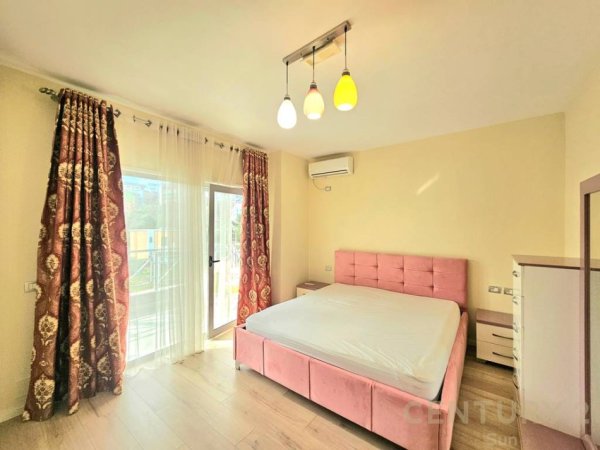 Tirane, jepet me qera apartament 3+1 Kati 6, 125 m² 1.000 € (KOPSHTIT ZOOLOGJIK)