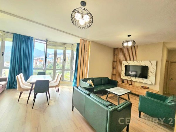 Tirane, jepet me qera apartament 3+1 Kati 6, 125 m² 1.000 € (KOPSHTIT ZOOLOGJIK)
