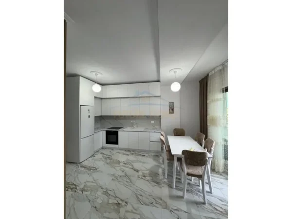 Tirane, shitet apartament 2+1+Aneks+Ballkon Kati 6, 102 m² 205.001 € (Fusha e aviacionit tek spari ndertim i 2025)