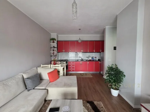 Tirane, shitet apartament 1+1 Kati 2, 53 m² 67.000 € (Casa Italia)