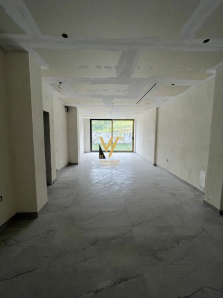 Tirane, jepet me qera apartament 3 Katshe Kati 0, 346 m² 2.500 € (LIQENI I FARKES)