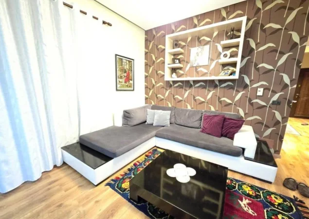 Tirane, shitet apartament 2+1 Kati 8, 106 m² 206.000 € (Ali Demi, Ish Tregu Elektrik)