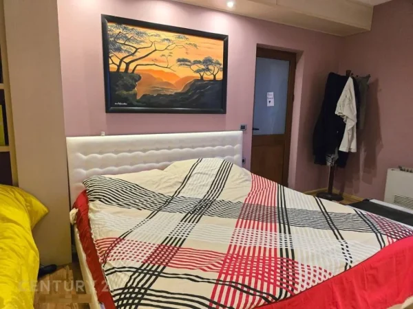 Tirane, shitet apartament 2+1 Kati 8, 106 m² 206.000 € (Ali Demi, Ish Tregu Elektrik)