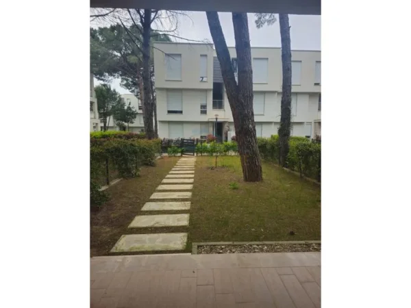 Shitet Apartament 2+1, "San Pietro Resort", Gjiri Lalzit