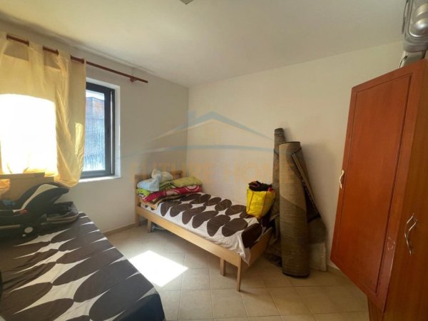 Durres, shitet apartament 2+1 Kati 2, 75 m² 123.000 € (Biblioteka , Durrës)