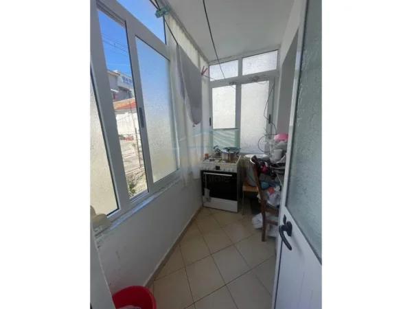 Durres, shitet apartament 2+1 Kati 2, 75 m² 123.000 € (Biblioteka , Durrës)