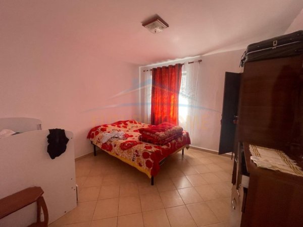 Durres, shitet apartament 2+1 Kati 2, 75 m² 123.000 € (Biblioteka , Durrës)