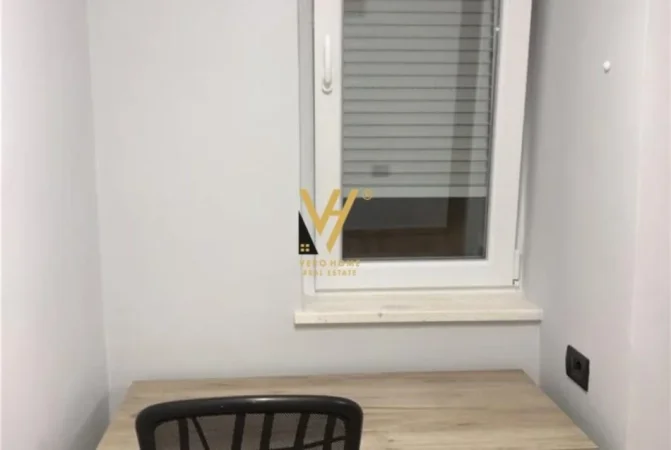 Tirane, jepet me qera apartament 1+1+Ballkon Kati 2, 65 m² 630 € (MYSLYM SHYRI)