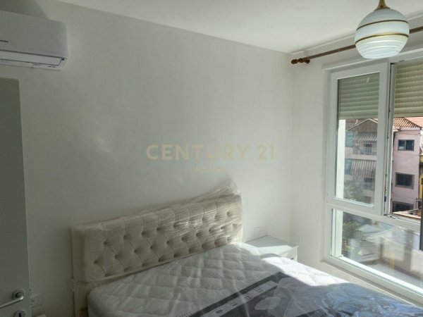 Tirane, jepet me qera apartament 1+1 Kati 2, 69 m² 550 € (TREGU ELEKTRIK)