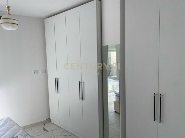 Tirane, jepet me qera apartament 1+1 Kati 2, 69 m² 550 € (TREGU ELEKTRIK)