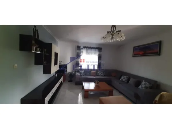 Tirane, shitet apartament Kati 0, 116 m² 150.000 € (Paskuqan)
