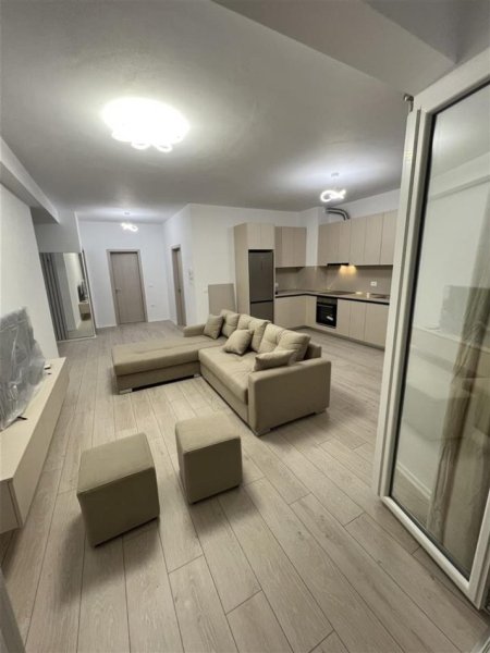 Tirane, jepet me qera apartament 2+1+Ballkon Kati 9, 100 m² 600 € (Astir)