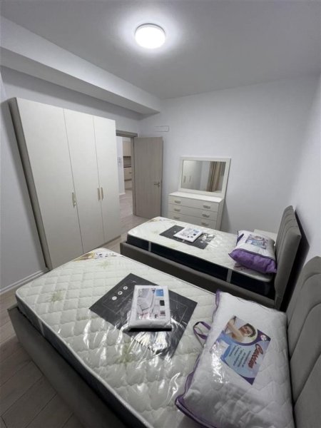Tirane, jepet me qera apartament 2+1+Ballkon Kati 9, 100 m² 600 € (Astir)