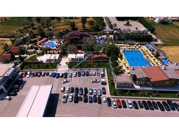 Tirane, shitet toke , 5.000 m² 400.000 € (Berzhite)