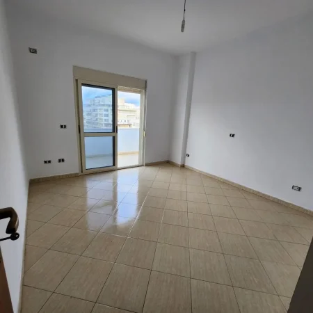 Durres, shitet apartament 2+1+Aneks+Ballkon Kati 6, 105 m² 115.000 € (Muzeumi| Durres)