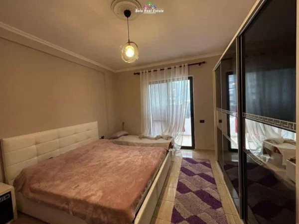 Tirane, jepet me qera apartament 1+1+Ballkon Kati 6, 75 m² 600 € (SELVIA)